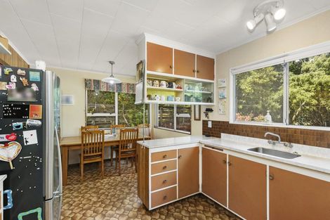 Photo of property in 8 Radiata Grove, Brown Owl, Upper Hutt, 5018