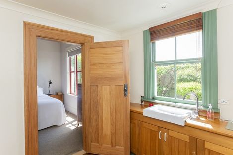 Photo of property in 27 Stout Street, Whataupoko, Gisborne, 4010