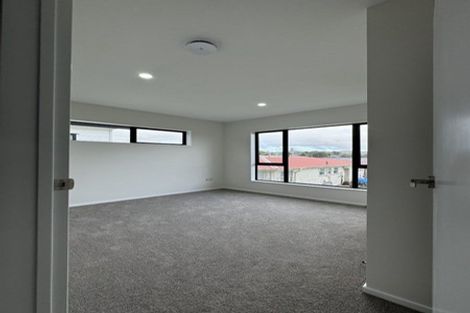 Photo of property in 70c Cargill Street, Papakura, 2110