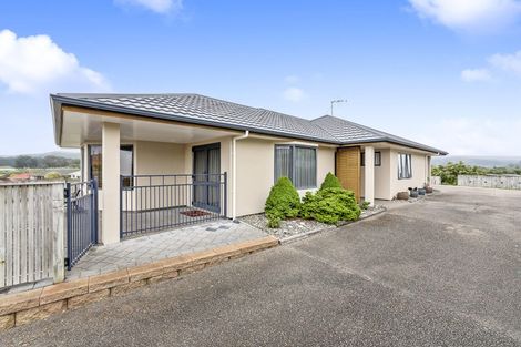 Photo of property in 29 Crown Hill, Paraparaumu, 5032