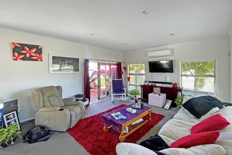 Photo of property in 2 Shaun Lane, Huntington, Hamilton, 3210