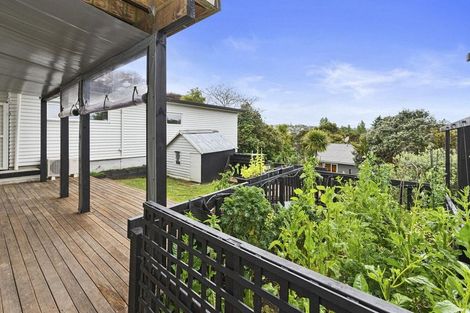 Photo of property in 12 Kashmir Road, Glen Eden, Auckland, 0602