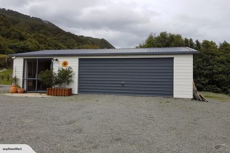 Photo of property in 3008 Coast Road, Barrytown, Runanga, 7873