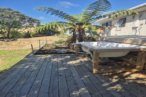 Photo of property in 68 Kiwi Bush Lane, Ngunguru, Whangarei, 0173