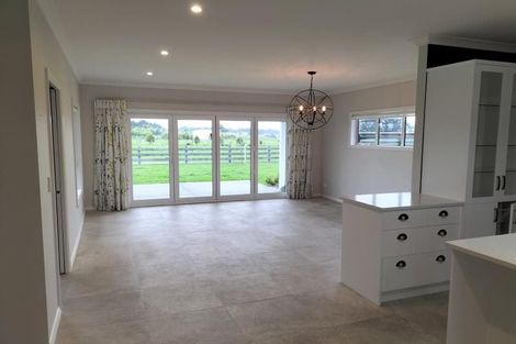 Photo of property in 121 Clevely Line, Bunnythorpe, Palmerston North, 4478