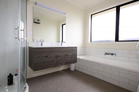 Photo of property in 9 Pegasus Place, Seaward Bush, Invercargill, 9812