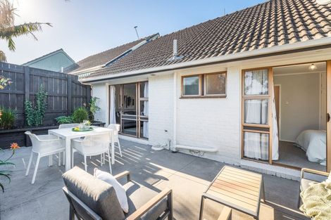 Photo of property in 4/17 Abercrombie Street, Howick, Auckland, 2014