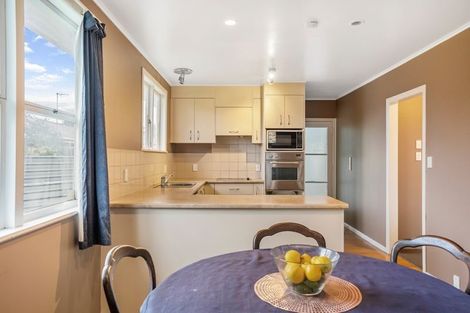 Photo of property in 17 Albion Place, Papakura, 2110