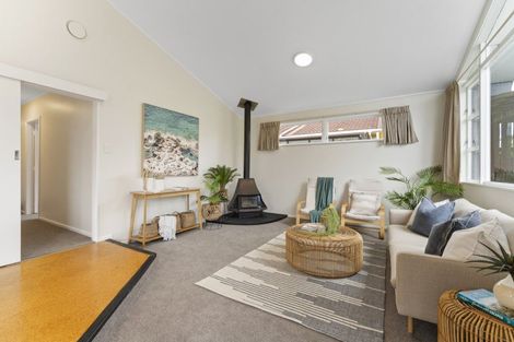 Photo of property in 22 Callender Terrace, Paraparaumu Beach, Paraparaumu, 5032