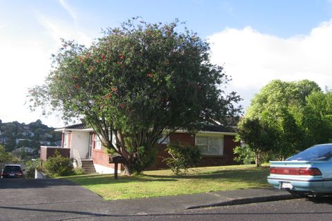Photo of property in 9 Welland Place, Hillcrest, Auckland, 0627