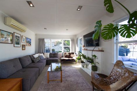 Photo of property in 33 Norwich Crescent, Tamatea, Napier, 4112