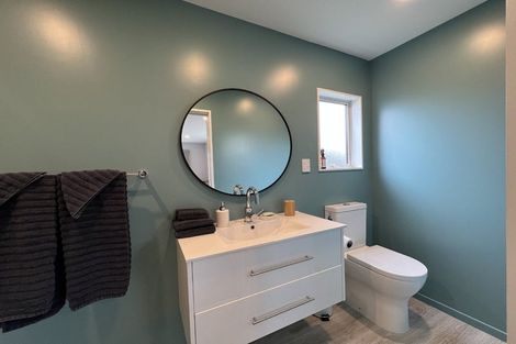 Photo of property in 192 Weston Road, St Albans, Christchurch, 8052