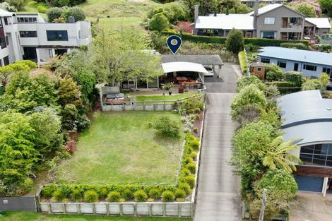 Photo of property in 52 Wakeman Road, Acacia Bay, Taupo, 3330