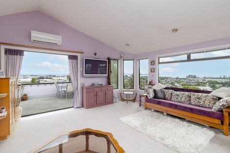 Photo of property in 51 Tosswill Road, Tahunanui, Nelson, 7011