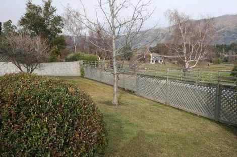 Photo of property in 4a Roto Place, Wanaka, 9305