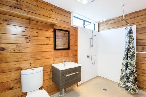 Photo of property in 6 Edmund Lomas Grove, Birchville, Upper Hutt, 5018