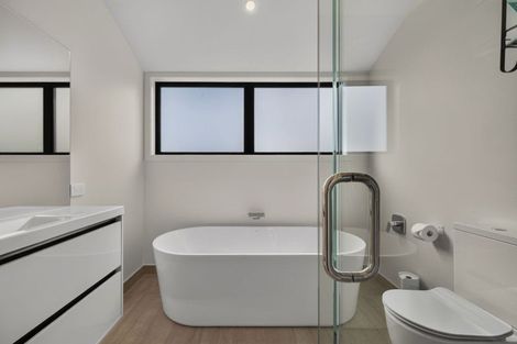 Photo of property in 25 Double Cone Road, Jacks Point, Queenstown, 9371