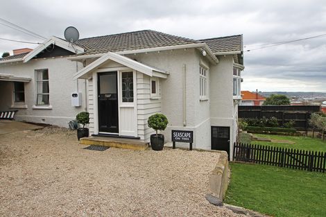 Photo of property in 79 Tees Street, South Hill, Oamaru, 9400