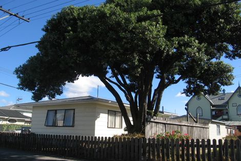 Photo of property in 27b Campbell Terrace, Petone, Lower Hutt, 5012