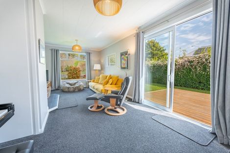 Photo of property in 19 Burgess Street, Pleasant Point, 7903