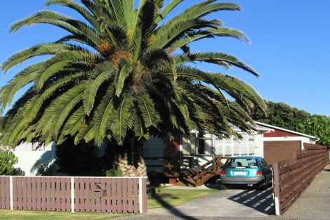 Photo of property in 37a Rangiuru Road, Otaki Beach, Otaki, 5512