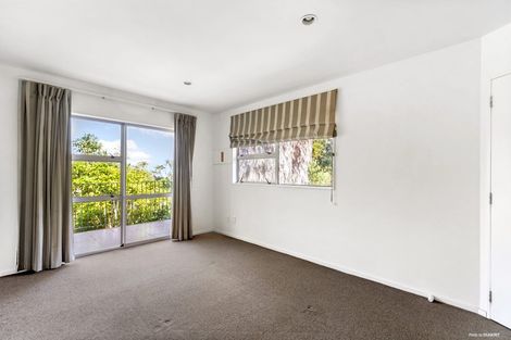 Photo of property in 96 Hadfield Street, Beach Haven, Auckland, 0626