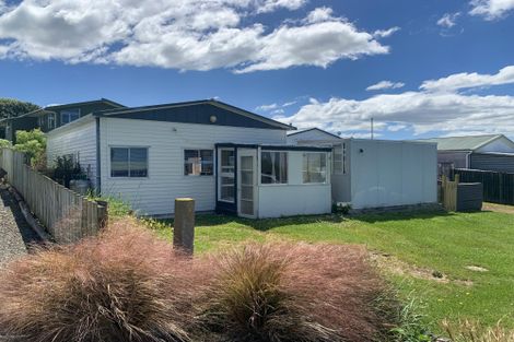 Photo of property in 12 Anderson Street, Kakanui, Oamaru, 9495