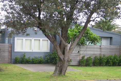 Photo of property in 9 The Southern Isle, Omaha, 0986