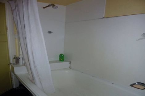 Photo of property in 67 Pirie Street, Mount Victoria, Wellington, 6011