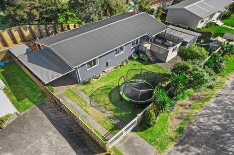 Photo of property in 3 Marjorie Lane, Papamoa Beach, Papamoa, 3118