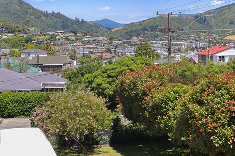 Photo of property in 116 Waikawa Road, Picton, 7220