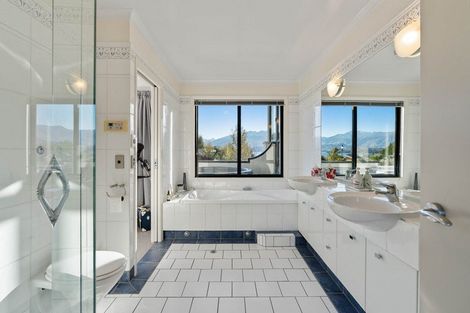 Photo of property in 8 Penrith Park Drive, Wanaka, 9305