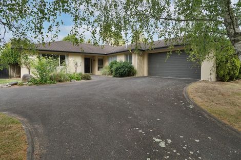 Photo of property in 32 Callum Brae Drive, Rototuna, Hamilton, 3210