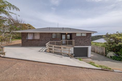 Photo of property in 19 Cable Bay Block Road, Cable Bay, 0420