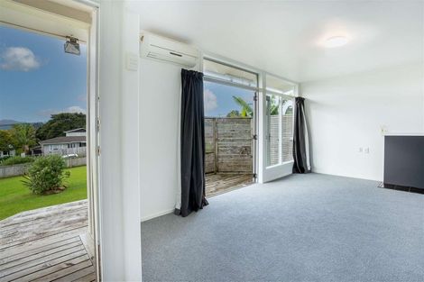 Photo of property in 24 Seon Place, Birkdale, Auckland, 0626