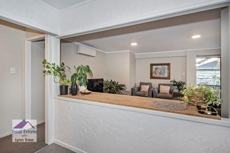 Photo of property in 13 Barclay Place, Te Kamo, Whangarei, 0112