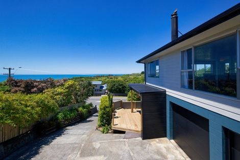 Photo of property in 74 Churchill Street, Kaikoura, 7300