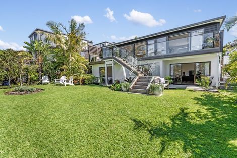 Photo of property in 2/16 Marama Street, Castor Bay, Auckland, 0620