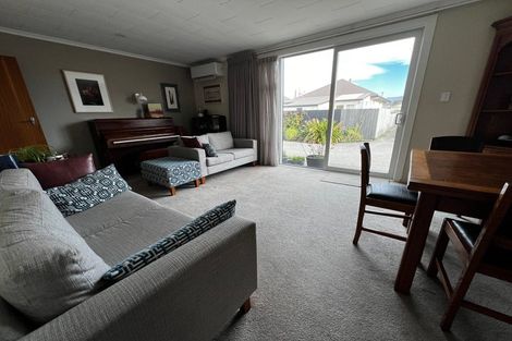 Photo of property in 16b Aparima Avenue, Miramar, Wellington, 6022