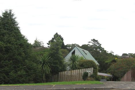 Photo of property in 32 Lanigan Street, Birkdale, Auckland, 0626