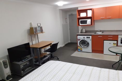Photo of property in Aitken Street Apartments, 203/5 Aitken Street, Thorndon, Wellington, 6011
