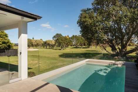 Photo of property in 194 Oceanbeach Road, Mount Maunganui, 3116