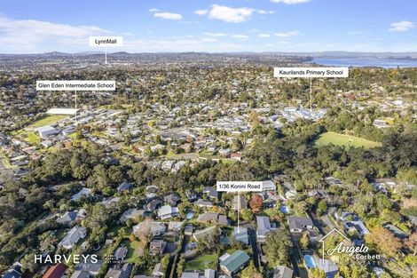 Photo of property in 1/36 Konini Road, Titirangi, Auckland, 0604