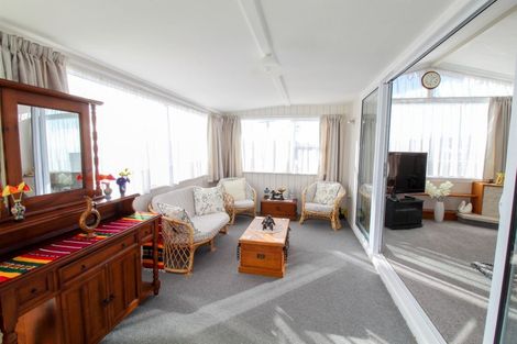 Photo of property in 37 Arrow Crescent, Holmes Hill, Oamaru, 9401