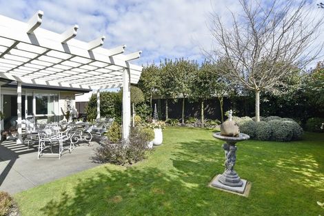 Photo of property in 19 Hawthorn Mews, Rangiora, 7400