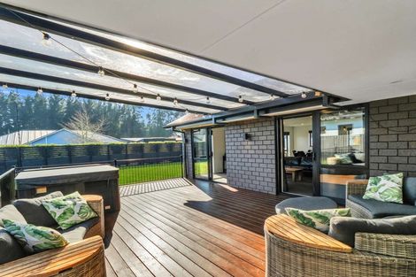 Photo of property in 10 Kohunga Crescent, Bottle Lake, Christchurch, 8083