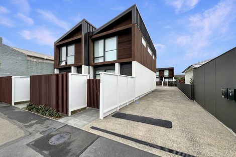 Photo of property in 5/149 Onepu Road, Lyall Bay, Wellington, 6022
