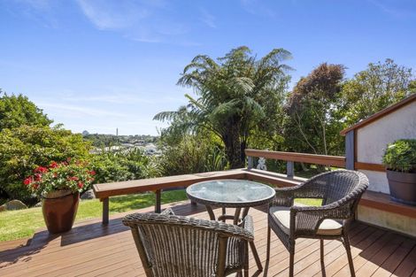 Photo of property in 59 Karamea Street, Whalers Gate, New Plymouth, 4310