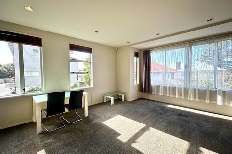 Photo of property in 6a Carlton Gore Road, Grafton, Auckland, 1023