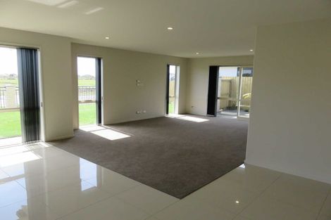 Photo of property in 51 Dow Square, Wigram, Christchurch, 8025